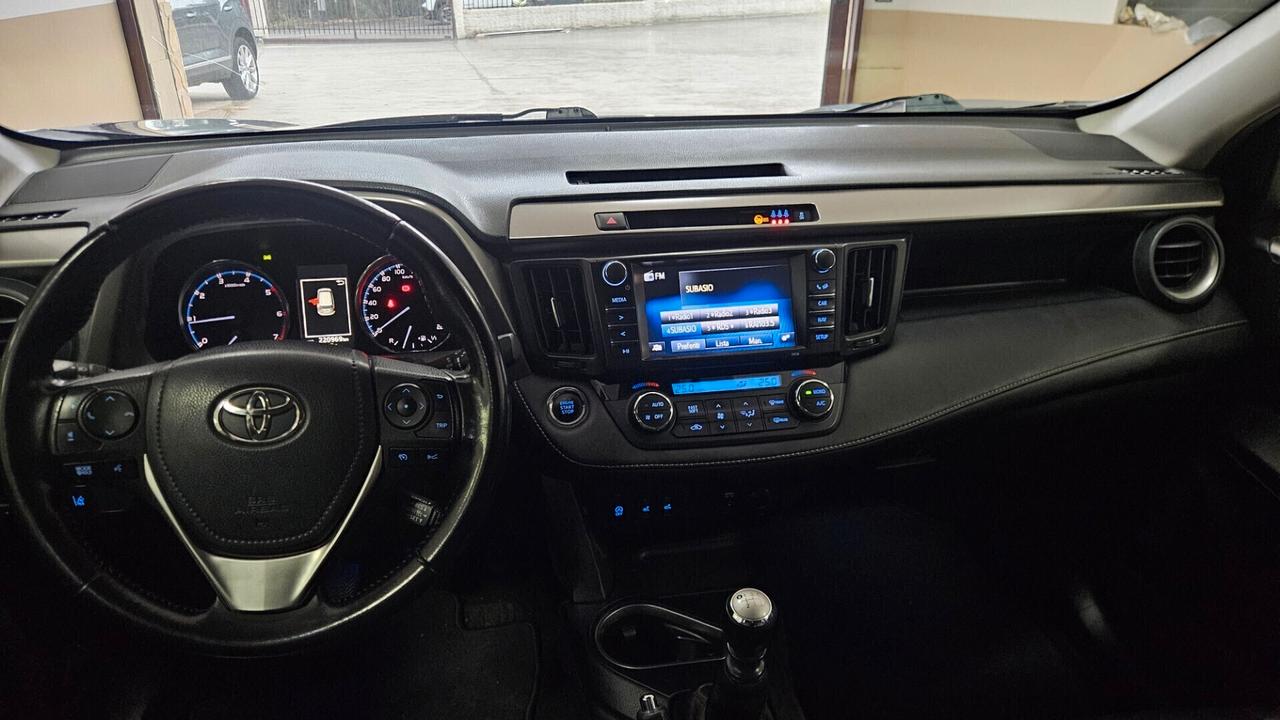 Toyota RAV 4 RAV4 2.0 D-4D 2WD Lounge