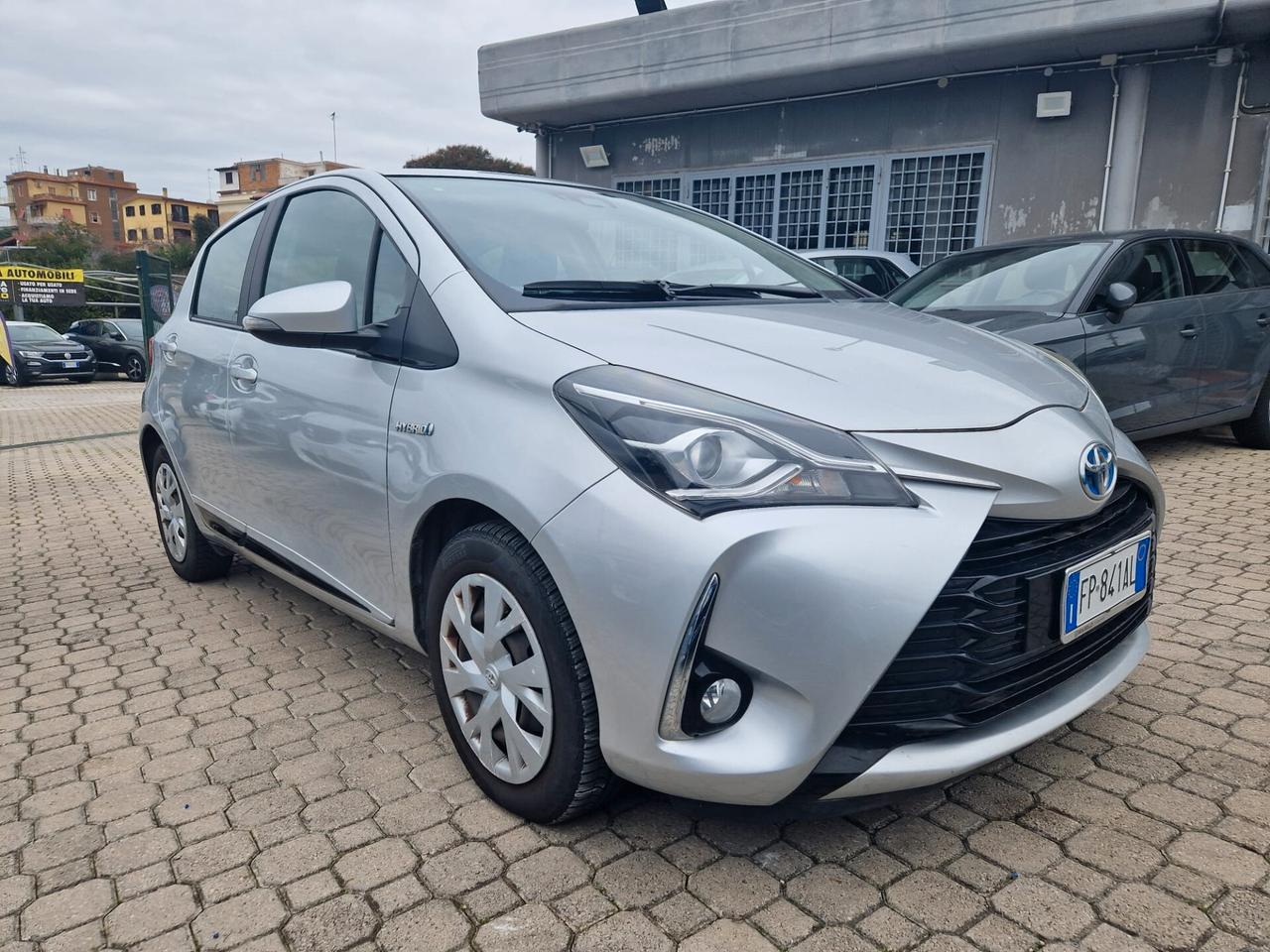 Toyota Yaris 1.5 Hybrid 5 porte Active