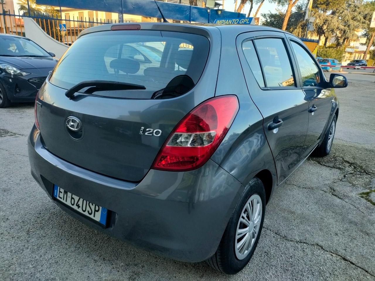 Hyundai i20 1.2 78cv 5pt. BluDrive GPL Classic