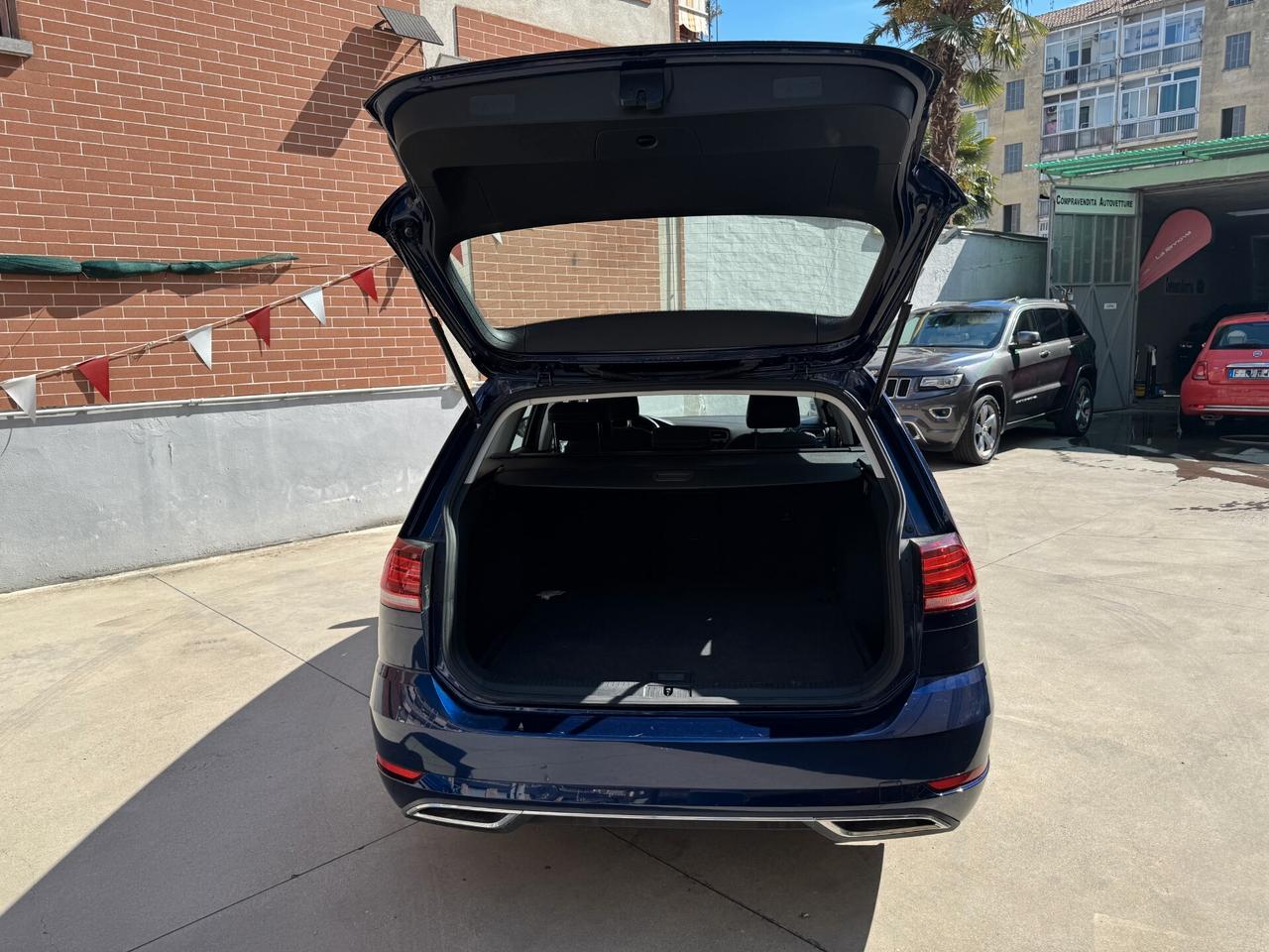 Volkswagen Golf Variant 1.6 TDI 115 CV Executive BlueMotion Technology