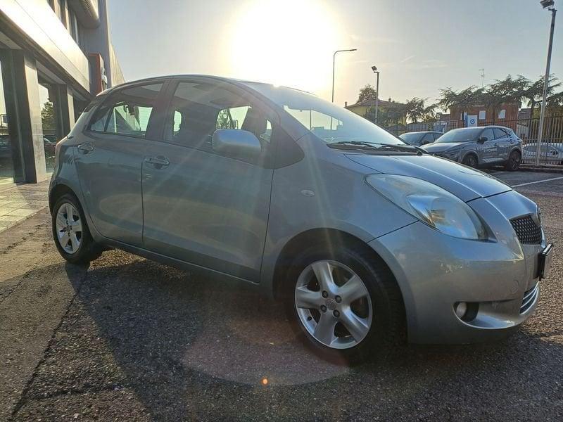 Toyota Yaris Yaris 5 Porte 1.3 87 cv KM CERTIFICATI