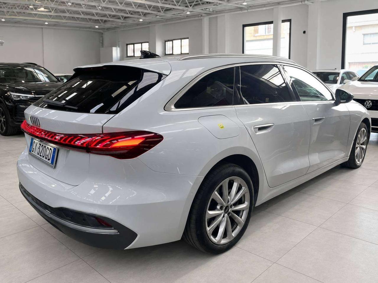 Audi A5 2.0 tdi mhev 204CV s-tronic