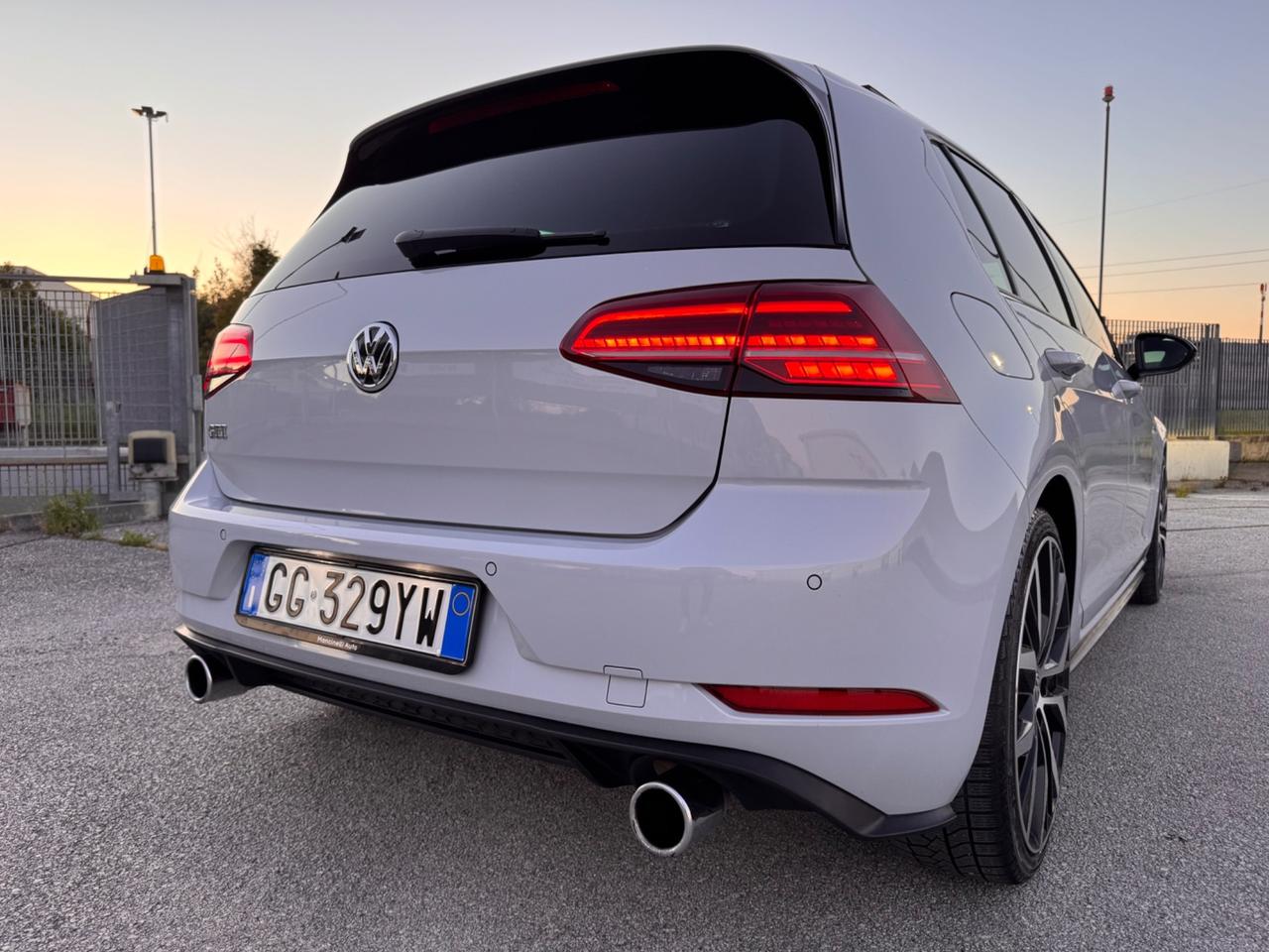 Volkswagen Golf GTI Performance 2.0 230 CV TSI 5p. BMT