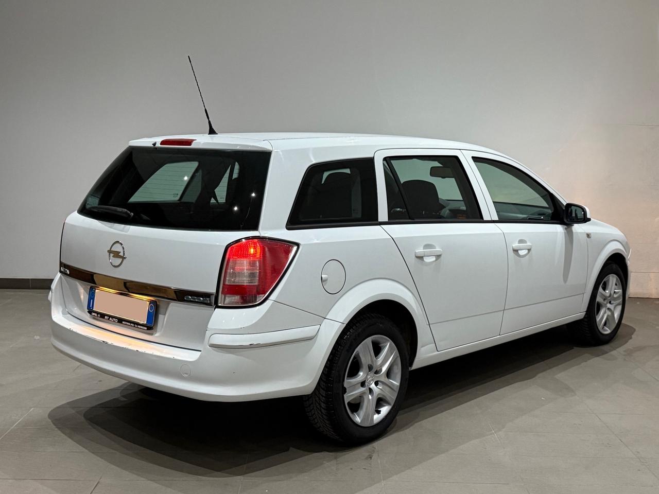 Opel Astra 1.7 CDTI 110CV/Kw81 Per Neopatentati