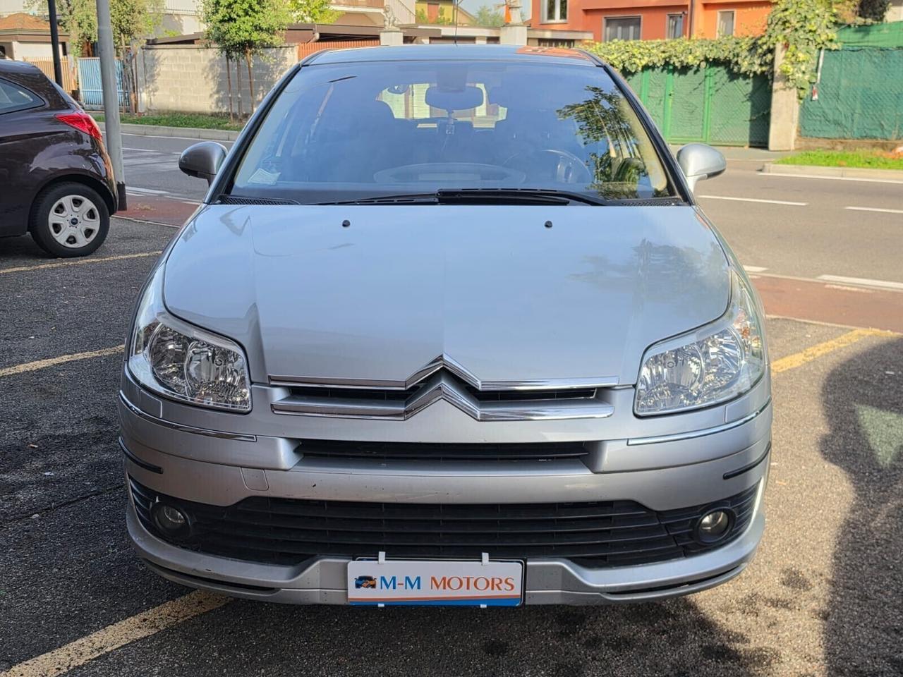 Citroen C4 1.6 HDi 110CV FAP Exclusive
