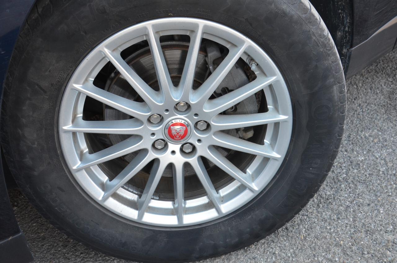 Jaguar F-Pace 2.0 D 180 CV AWD Prestige