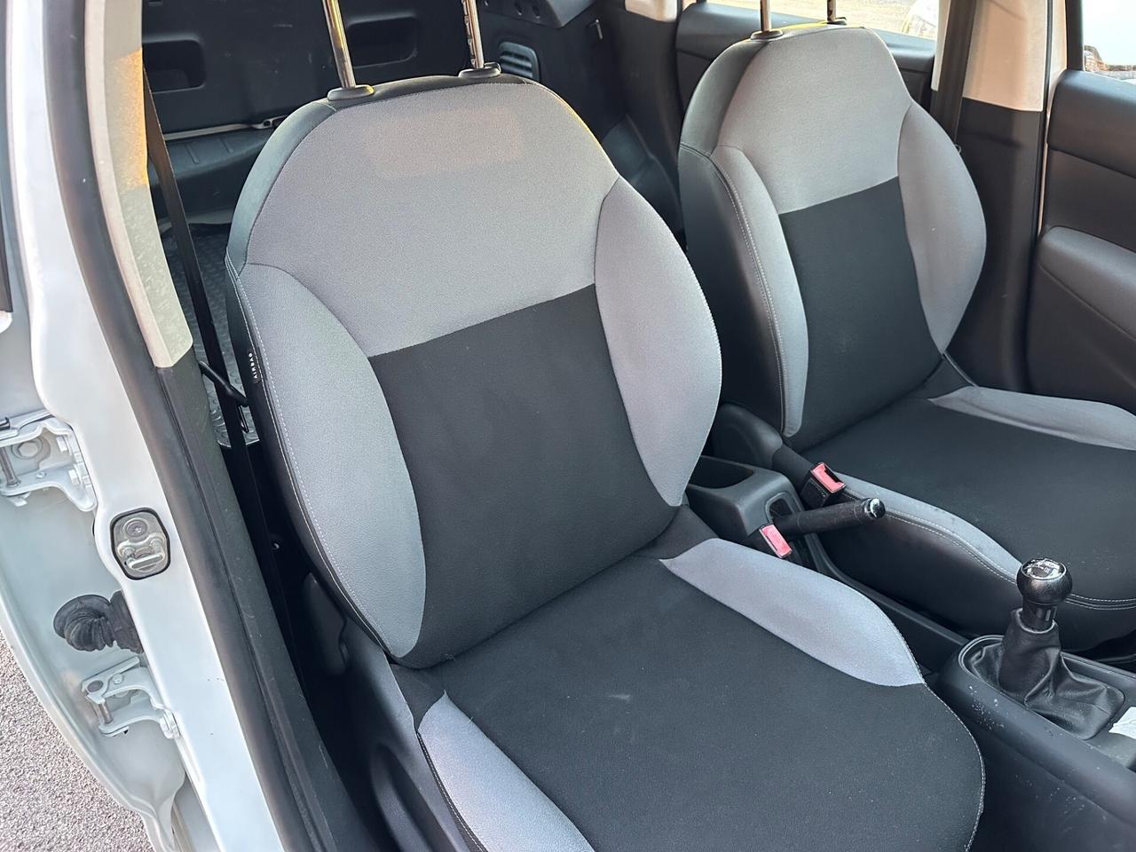 Citroen C3 2014 1.2 GPL 82CV Van Attraction AUTOCA