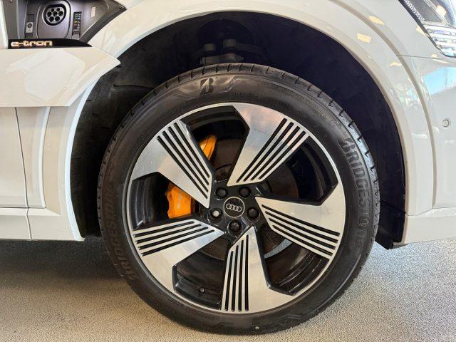 AUDI e-tron 55 quattro S line Fast edition