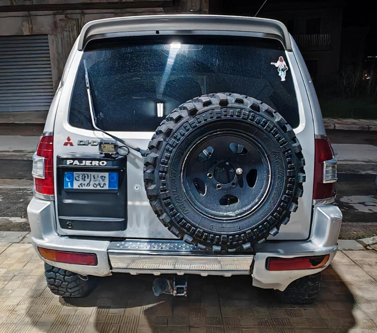 Mitsubishi Pajero 3.2 16V DI-D 3p. GLS2