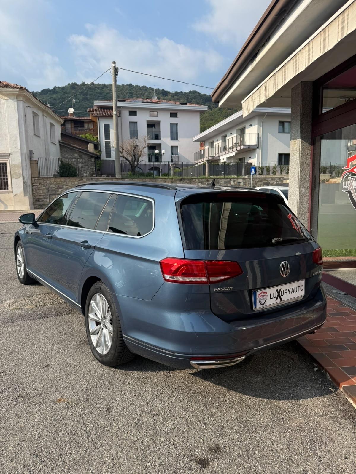 Volkswagen Passat Variant 2.0 BiTDI 4MOT. DSG Highline BlueMotion Tech.