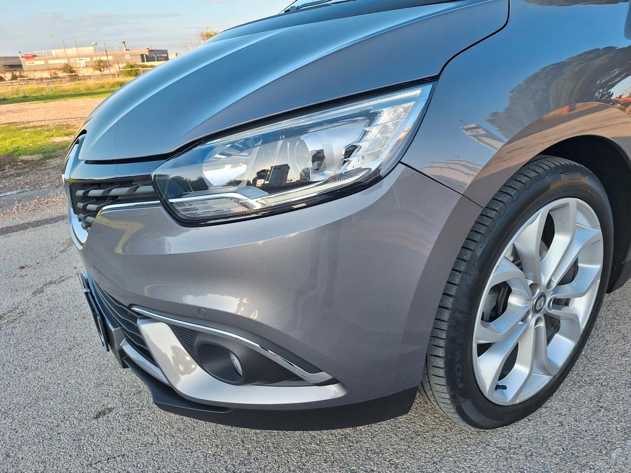 Renault Scénic dCi 8V 110 CV INTENS NAVI 2018