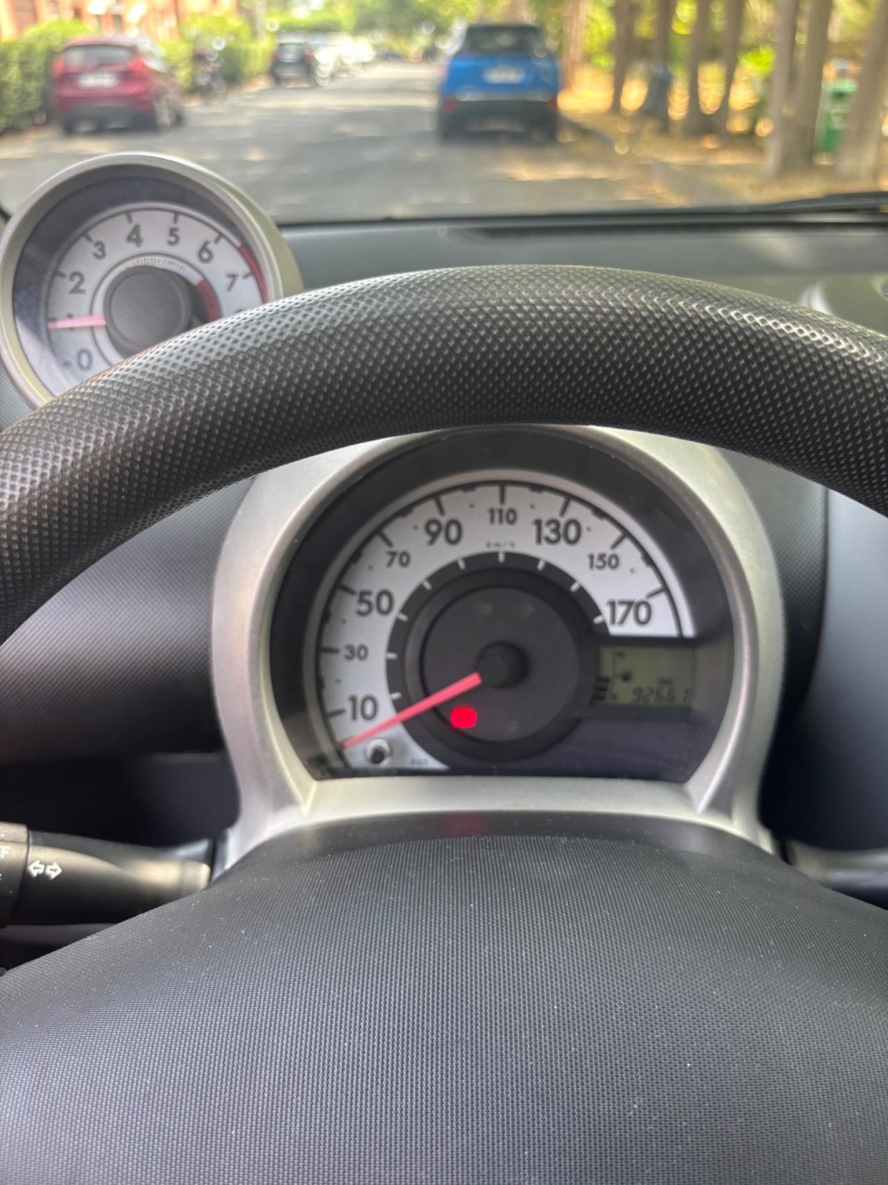 Peugeot 107 1.0 68CV 5p. Active 2012 unico proprietario