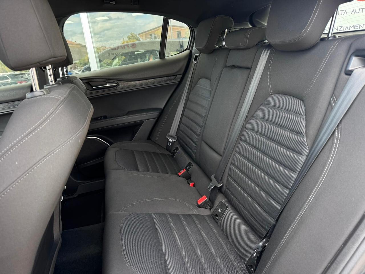 Alfa Romeo Stelvio 2.2 Turbodiesel 190 CV AT8 Q4 Super