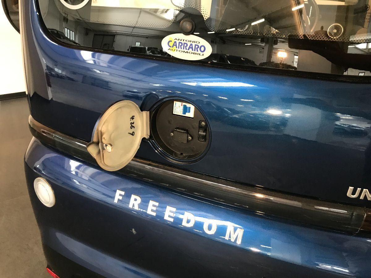 FREEDOM UNO V