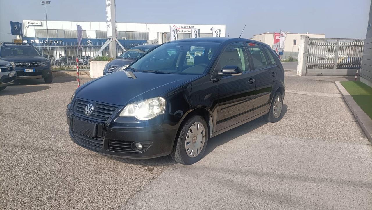 Volkswagen Polo 1.2/64CV 12V 5p. Comfortline