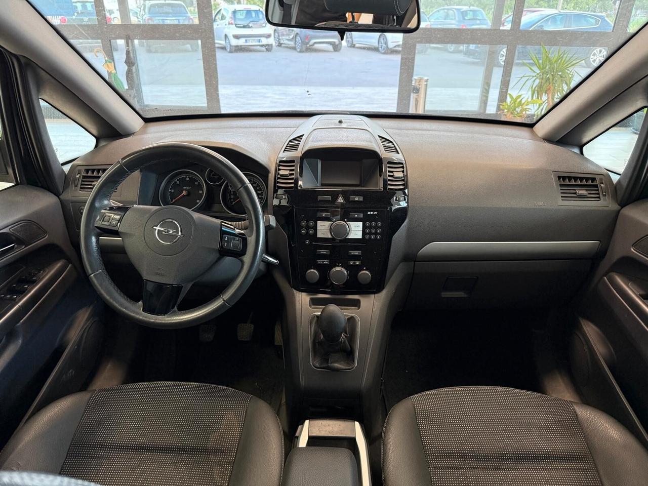 Opel Zafira 1.9 CDTI 120CV Cosmo 7 POSTI