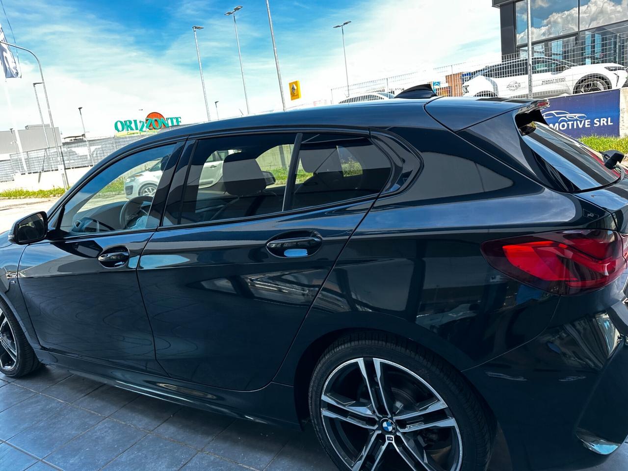Bmw 118 118i 5p. Msport