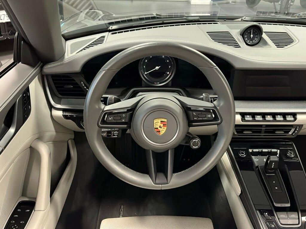 Porsche 911 Cabrio 3.0 Carrera PDK