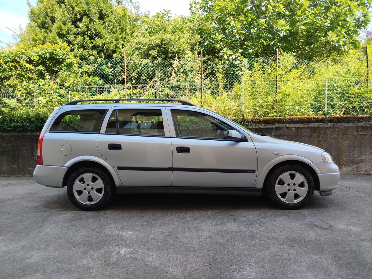 Opel Astra SW 1.6 BENZINA 100cv / Uniproprietario