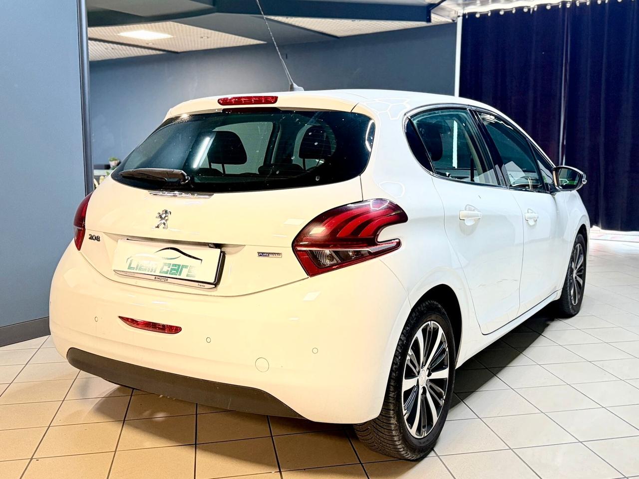 Peugeot 208 PureTech Turbo 110 EAT6 S&S 5 porte Allure