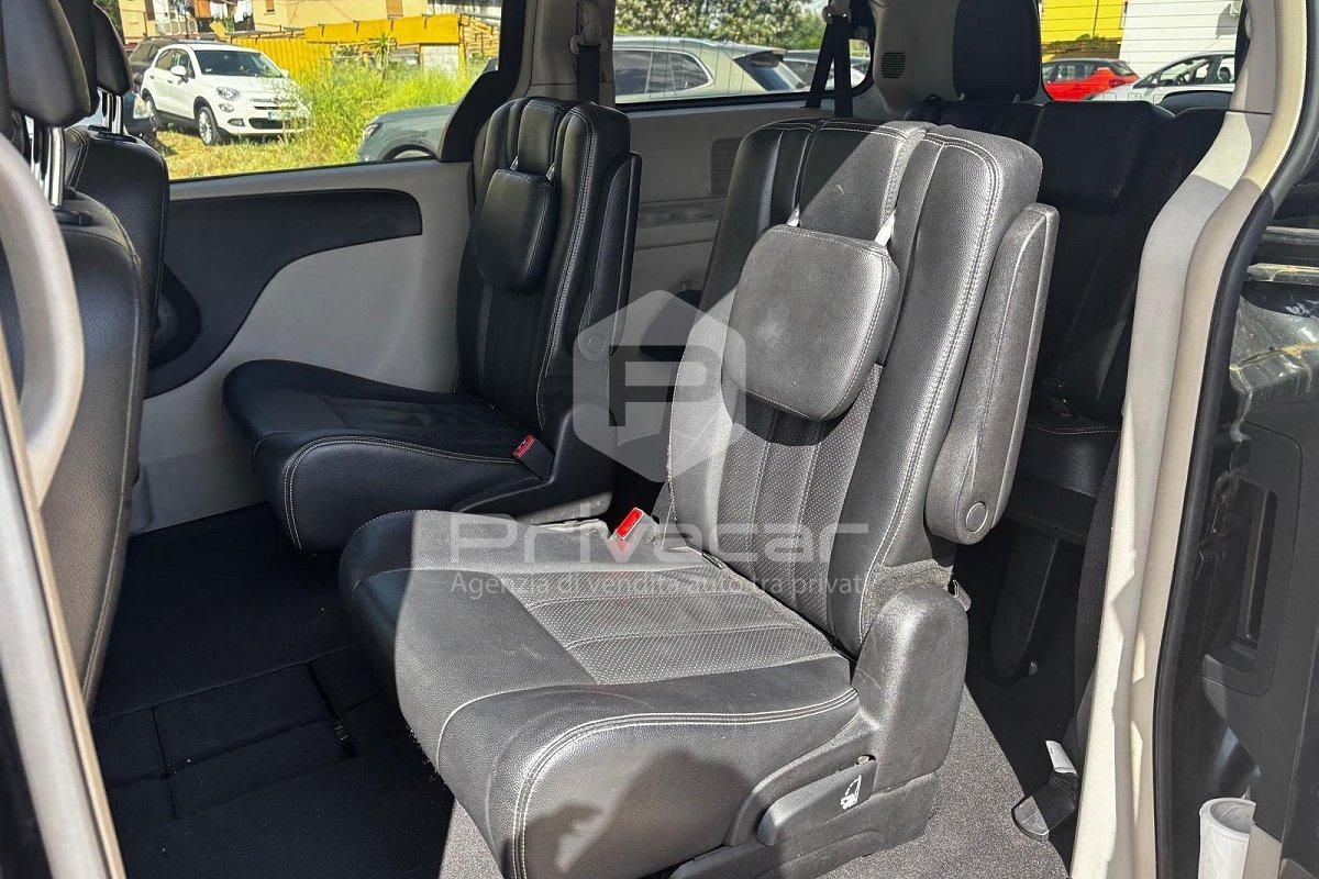 LANCIA Voyager 2.8 Turbodiesel Silver 177 CV