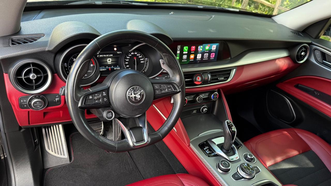 Alfa Romeo Stelvio 2.2 Turbodiesel 190 CV AT8 Q4 Super
