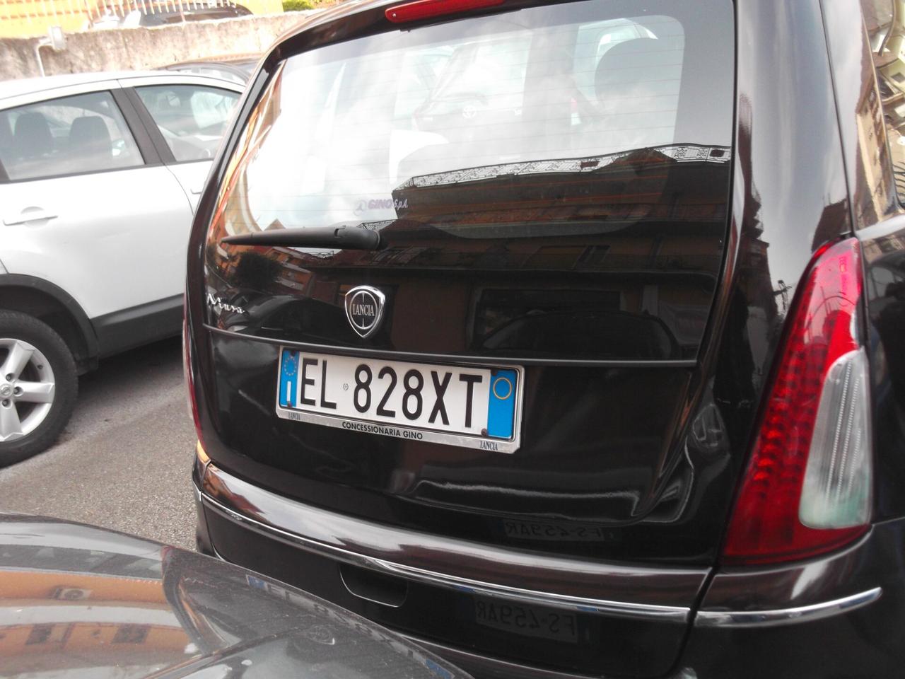 Lancia MUSA 1.4 16V Gold - 30