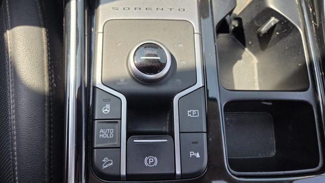 KIA Sorento 1.6 T-GDi HEV AT6 4WD Evolution PERMUTE TETTO