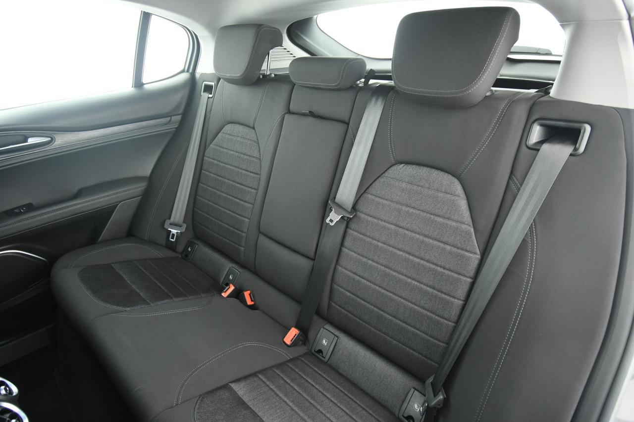 ALFA ROMEO Stelvio 2.0 t Business Q4 200cv auto CAMERA+ACC