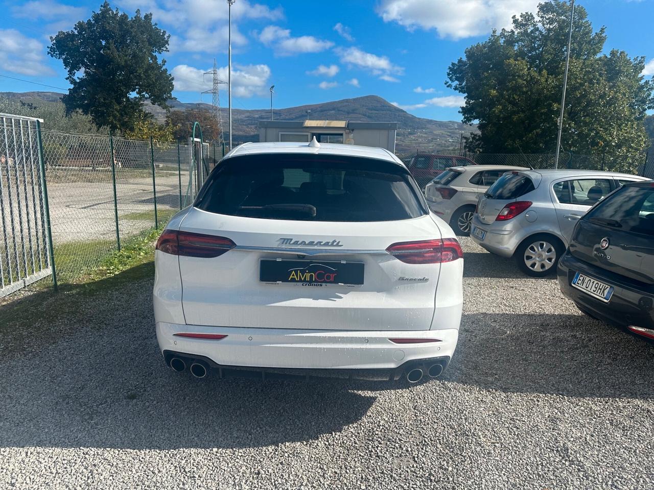 Maserati Grecale MHEV 300 CV AWD GT