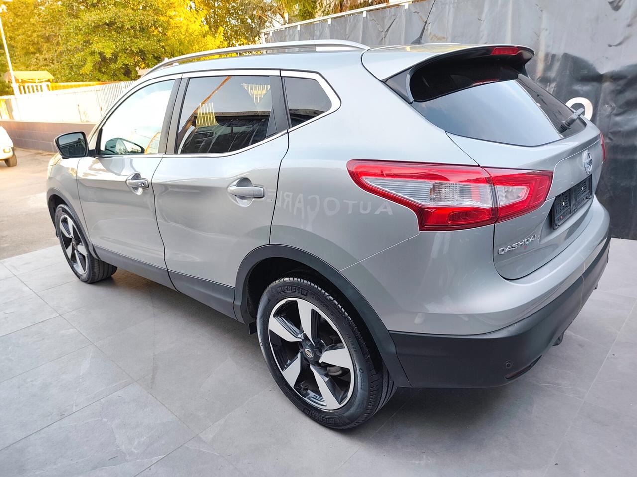 Nissan Qashqai 1.5 dCi 110 CV TETTO PANORAMICO