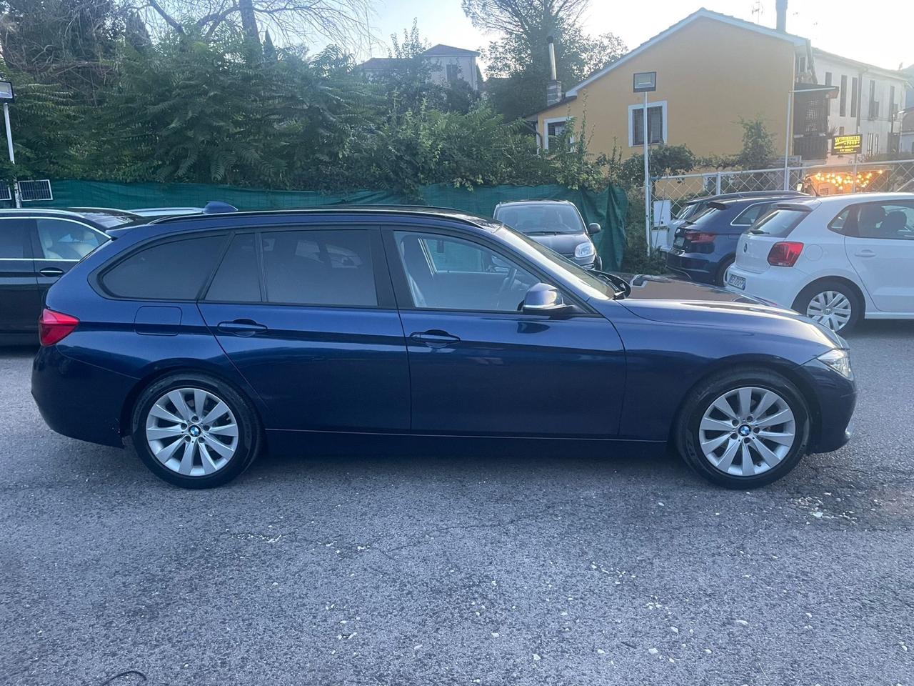 Bmw 318 318d Touring Business Advantage aut.