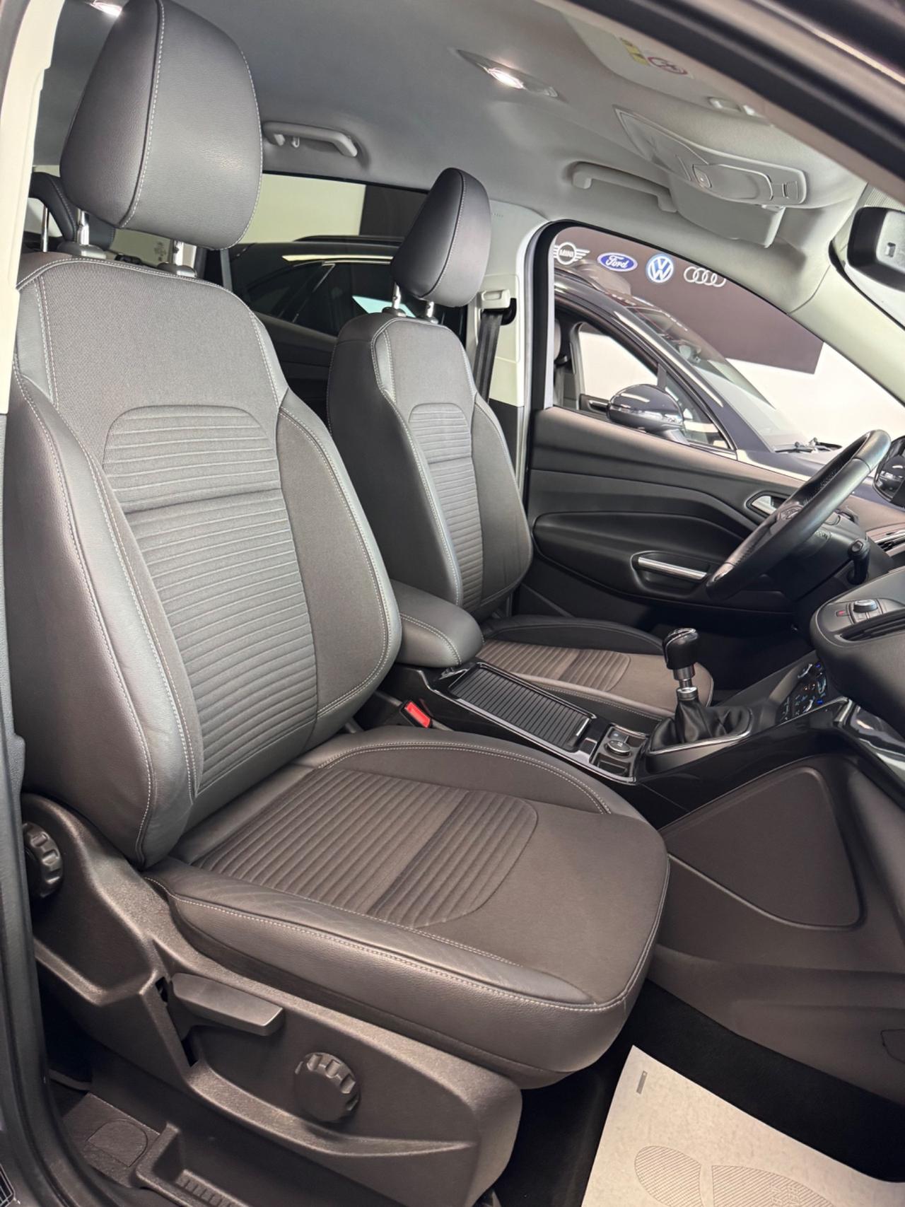 Ford Kuga 1.5 TDCI 120 CV Titanium Finanziabile