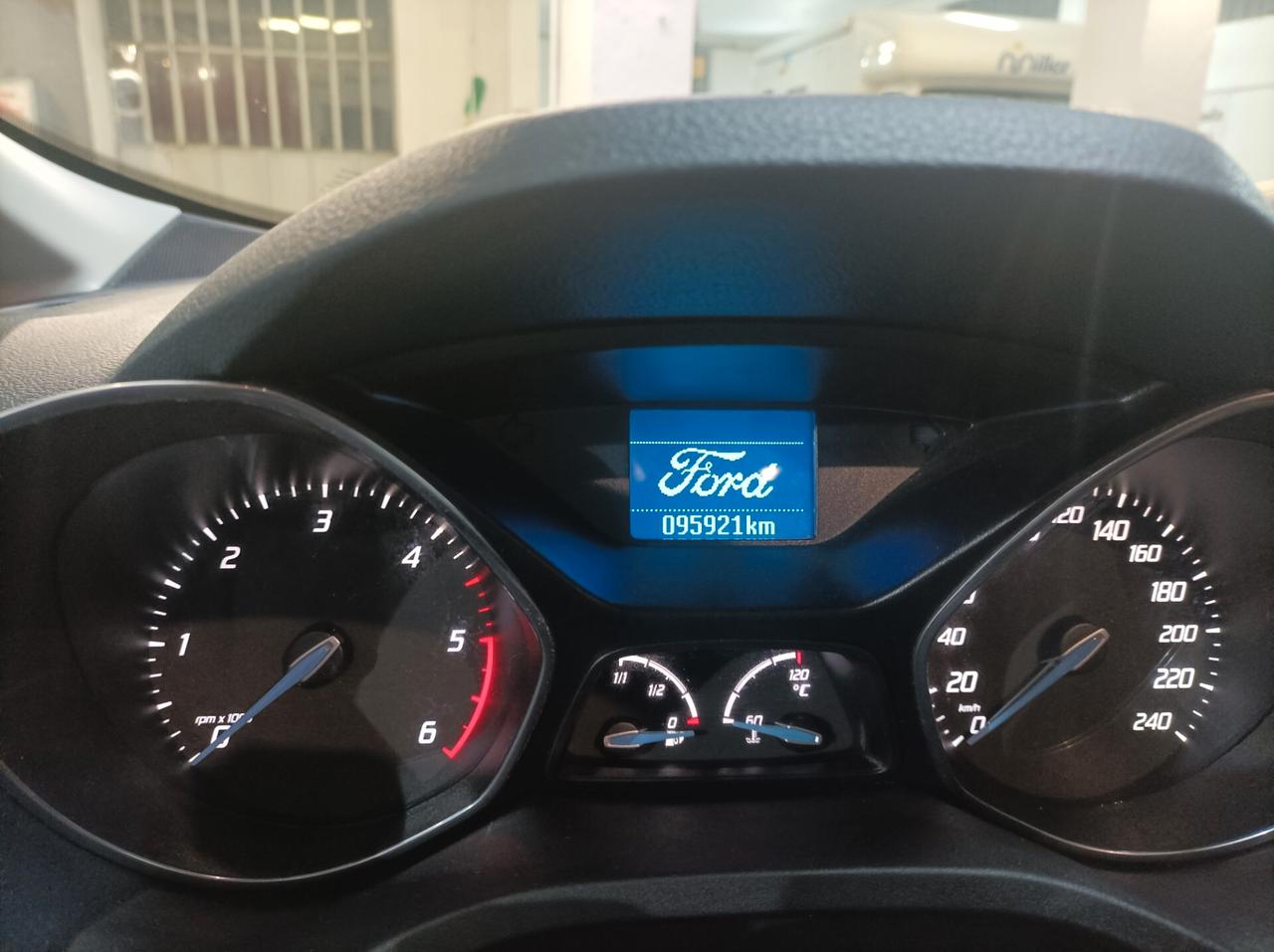 Ford C-Max 1.6 TDCi 115CV (IT TRATTATIVA)