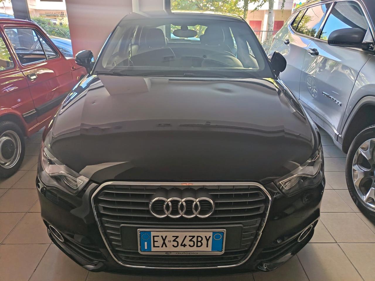 Audi A1 1.6 TDI S line edition plus