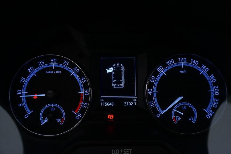 Skoda Octavia Wagon Executive BR143687 1.6 Diesel 116CV