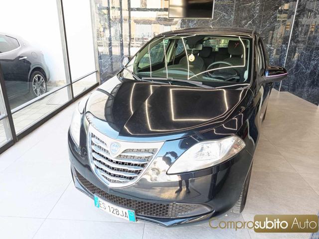 LANCIA Ypsilon 1.2 69 CV 5 porte Gold