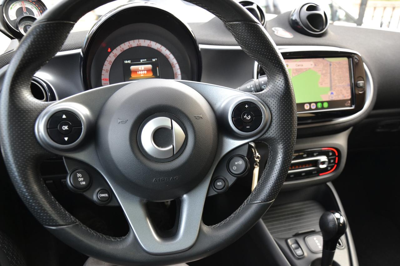 Smart ForFour EQ PULSE LED+NAV+PDC**PREZZO VERO**CARICA RAPIDA**