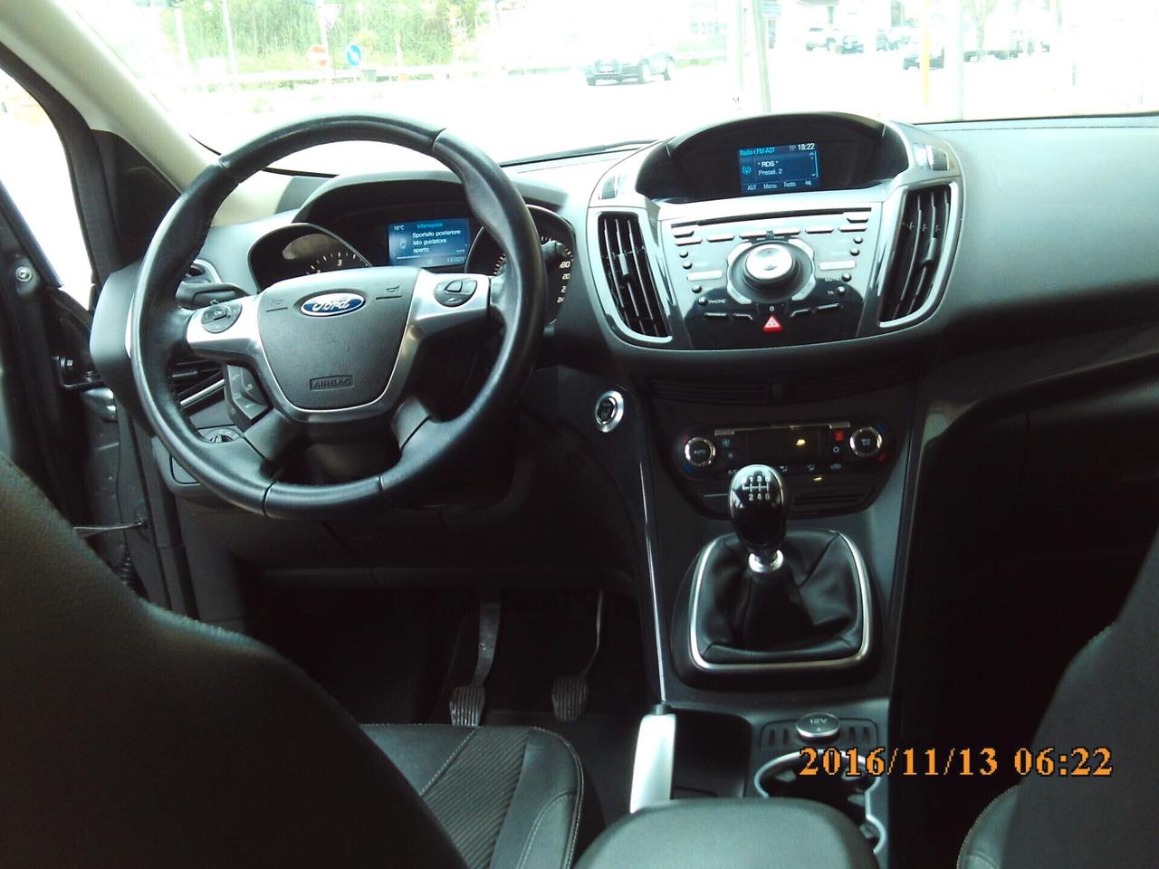 Ford Kuga 2.0 TDCI 140 CV 4WD Titanium