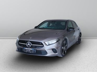 Mercedes-Benz Classe A - W177 2018 - A 180 d Sport Night edition auto