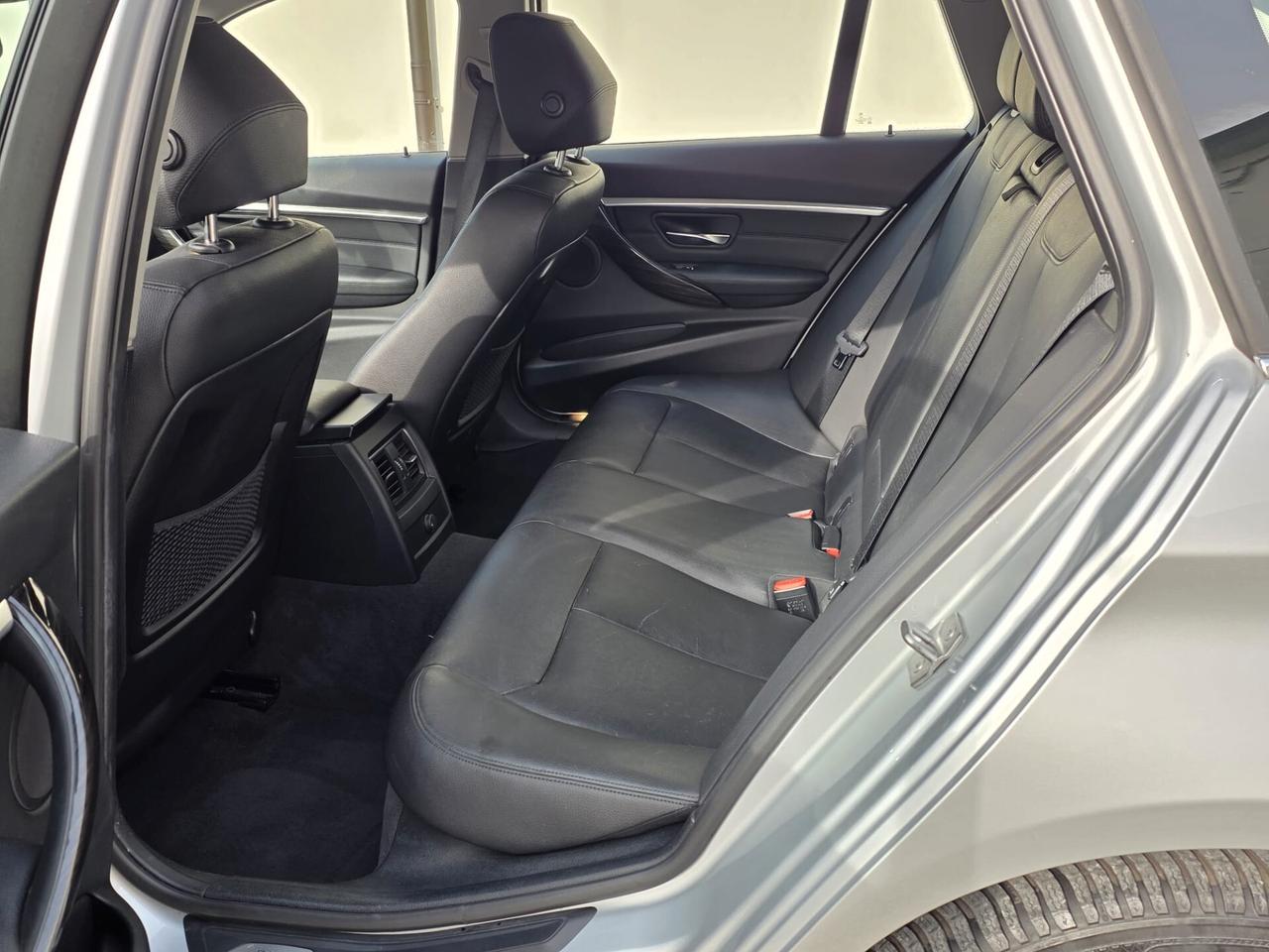 Bmw 318d Touring Luxury