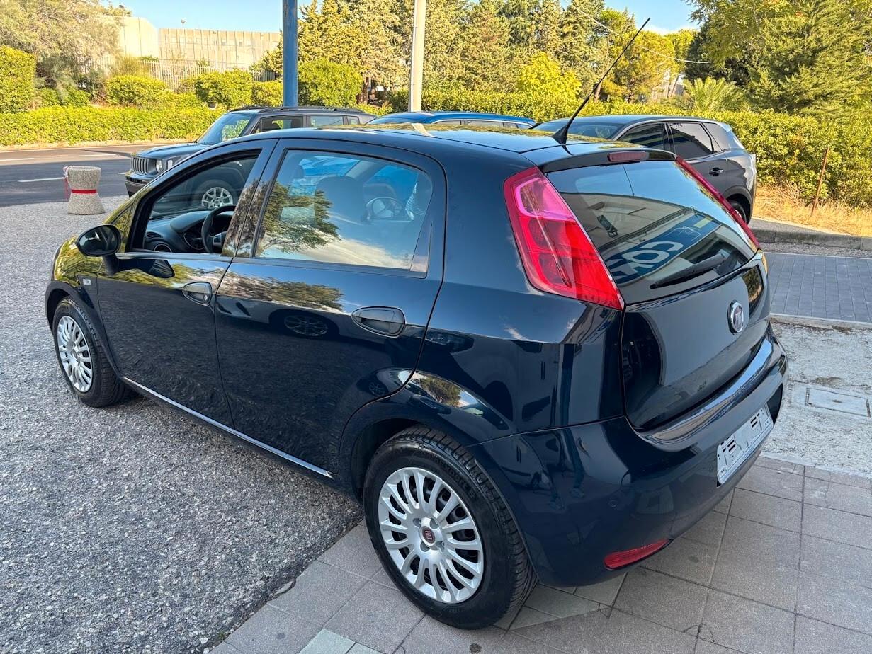 Fiat Punto 1.3 MJT II S&S 95 CV 5 porte Street