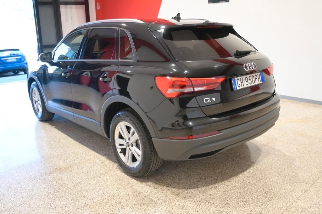AUDI Q3 35 TDI 150CV S-TRONIC BUSINESS SPORT ( FARI LED - VIRTUAL COCKPIT - NAVI - PDC )