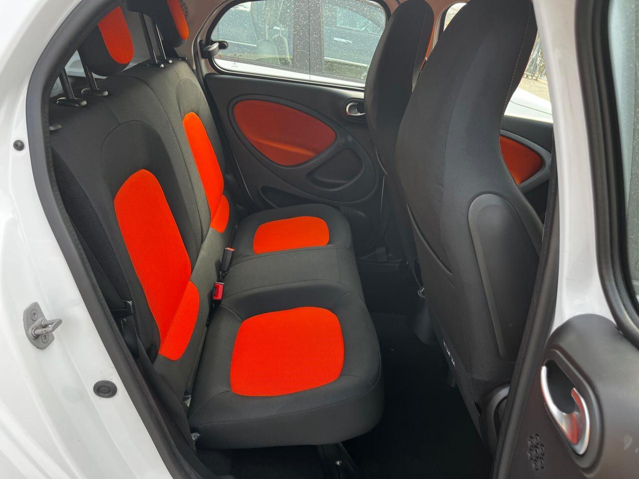 Smart ForFour 70 1.0 Passion