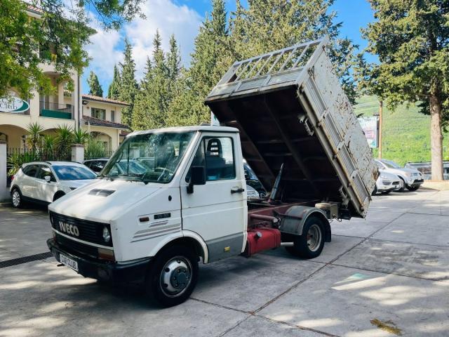 Iveco 35-10 Furgone Gemellato Cassone Ribaltabile