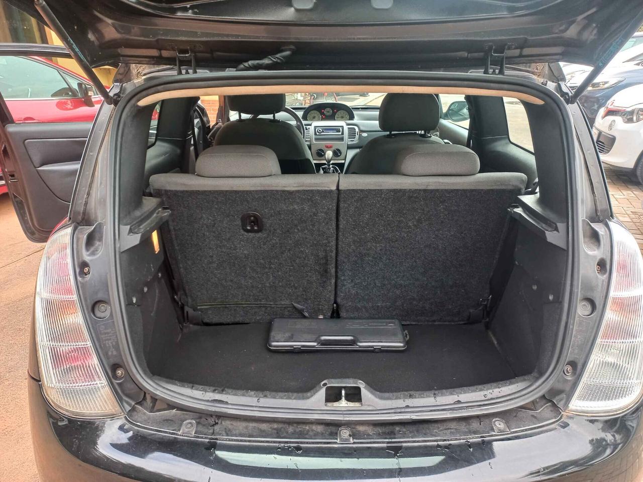 Lancia Ypsilon 1.2 Oro