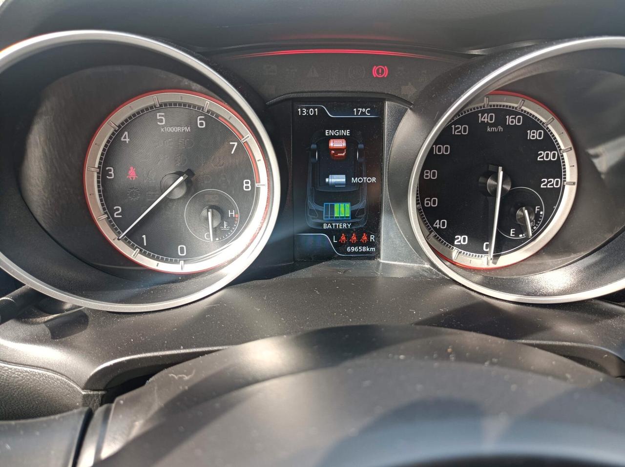 Suzuki Swift 1.2 Hybrid Top