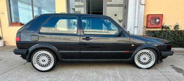 Volkswagen Golf MK2 GTI 8v