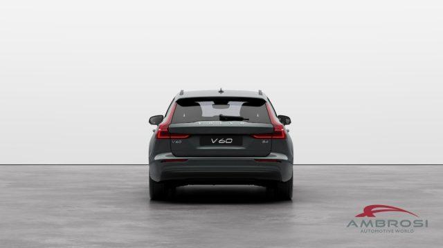 VOLVO V60 B4 Mild hybrid Benzina Core