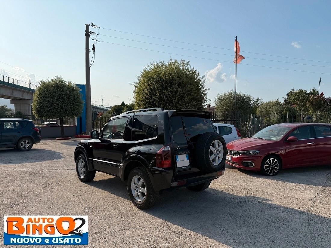 Mitsubishi Pajero 3.2 16V DI-D 3p. Instyle